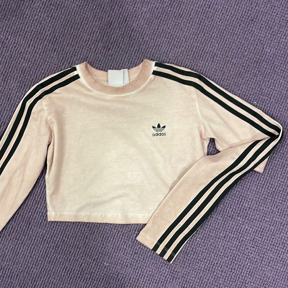 Adidas crop long sleeve shirt